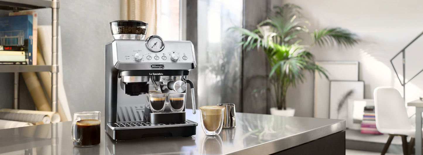 DeLonghi La Specialista Arte EC9155MB Espresso Machine