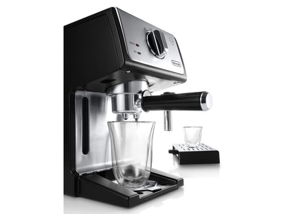 DeLonghi Pump Espresso Machine ECP 3420