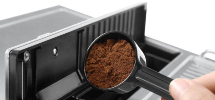 Refurbished DeLonghi ESAM 6900 Espresso Machine
