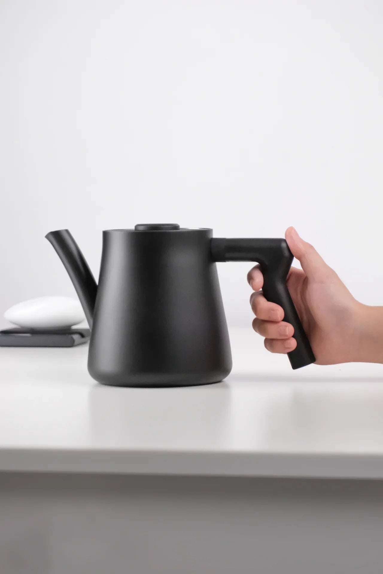 Varia AURA 1L Teapot FLUX Edition