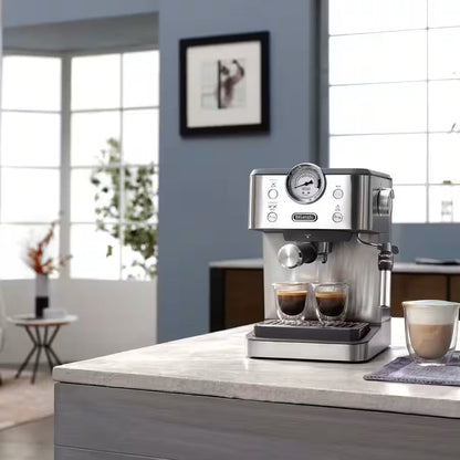 DeLonghi Classic Espresso Machine