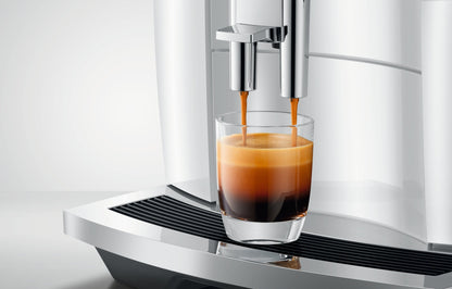 JURA E4 Super-Automatic Espresso Machine