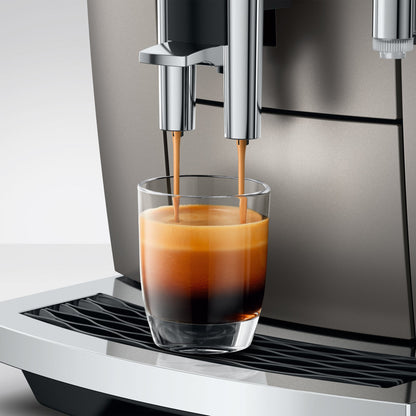 JURA E8 Espresso Machine