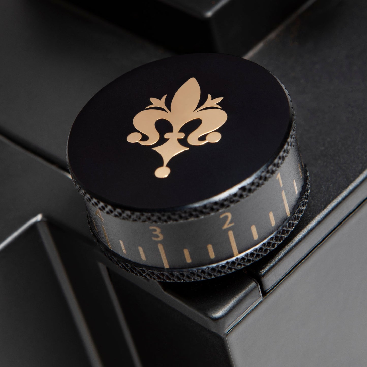 Refurbished Eureka Oro Mignon Single Dose Grinder - Black