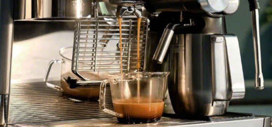 DeLonghi La Specialista Maestro Espresso Machine