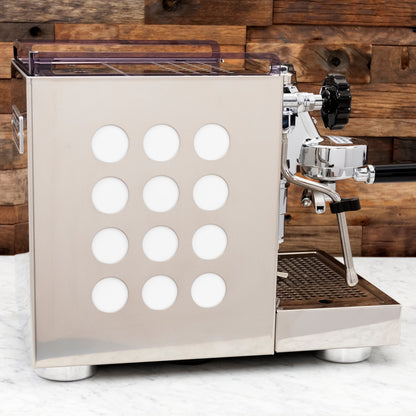 Rocket Espresso Appartamento - White Panels