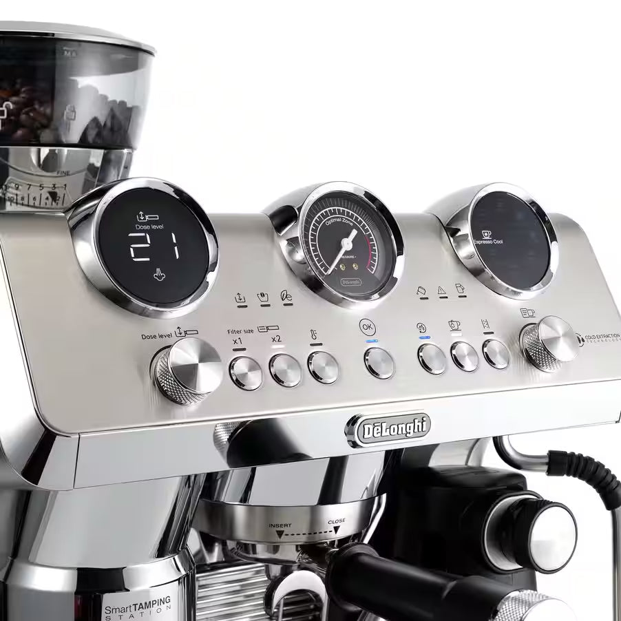 DeLonghi La Specialista Maestro with Cold Brew