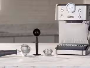 DeLonghi Classic Espresso Machine
