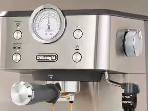 DeLonghi Classic Espresso Machine