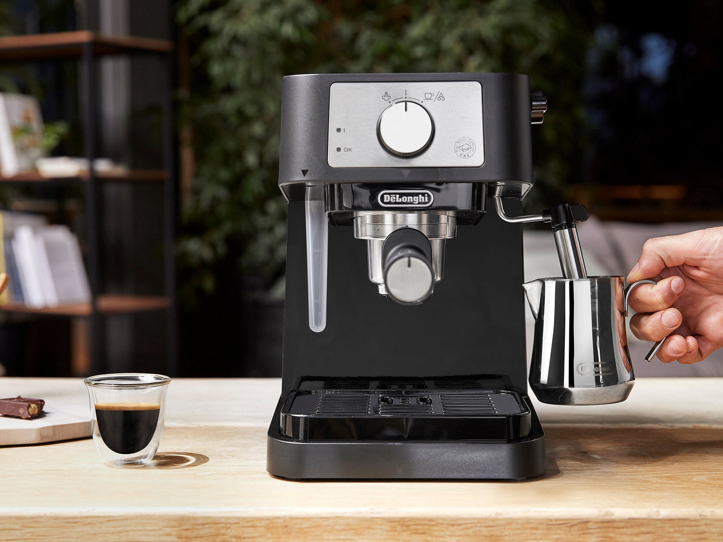 DeLonghi Stilosa Espresso Machine