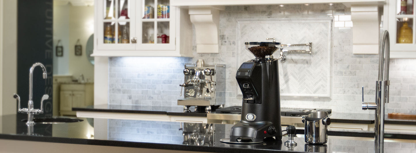 Eureka Zenith 65E High Speed Espresso Grinder in Black