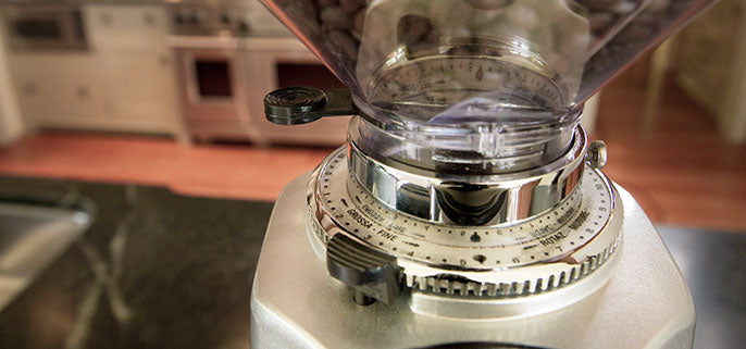 Quamar M80 Dosing Espresso Grinder with Timer in Silver